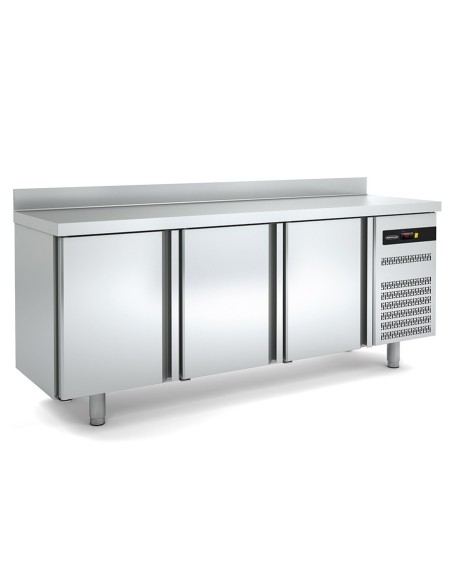 Bajo-Mostrador Refrigeración GAMA SPEED 3 puertas 2020x600x850 mm