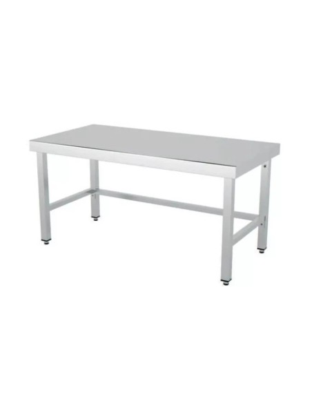 Mesa baja de trabajo 2400x700x600 mm sin estante montada